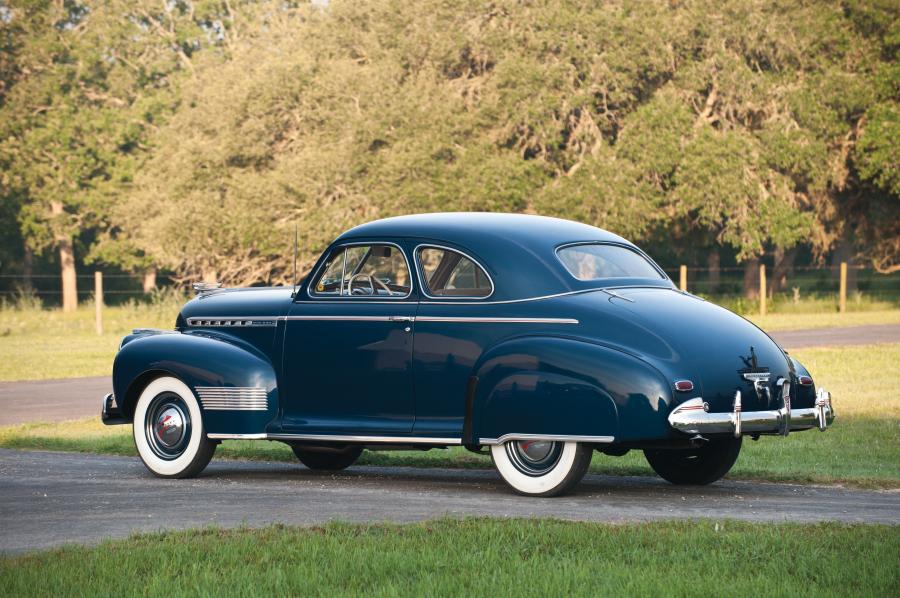  Chevrolet Special DeLuxe Club Coupe 1941 года  (фото 31 из 32)